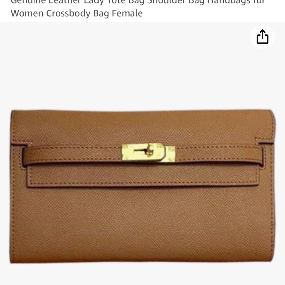 Women’s crossbody designer inspired purse. .  Tan/Brown color